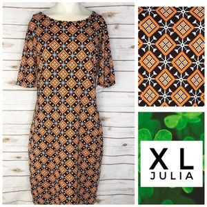 Julia XL
